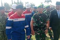Caption : Pangdam II Sriwijaya & Direktur Operasi PT Kilang Pertamina Internasional (PT KPI), Didik Bahagia