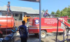 Respon Cepat BPBD dan Damkar, Padamkan Kebakaran Lahan di Belakang Perumahan Damai Lestari 6