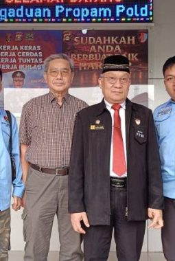 Dugaan Skandal Kapal Tongkang Rp30 Miliar, Ketum PPWI Laporkan Kapolda Sumsel dan Tiga Pejabat ke Propam Polri