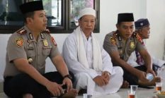 Kapolres Bateng Sambangi Jamaah Masjid Al Anshor, Perkuat Silaturahmi dan Serap Aspirasi Warga